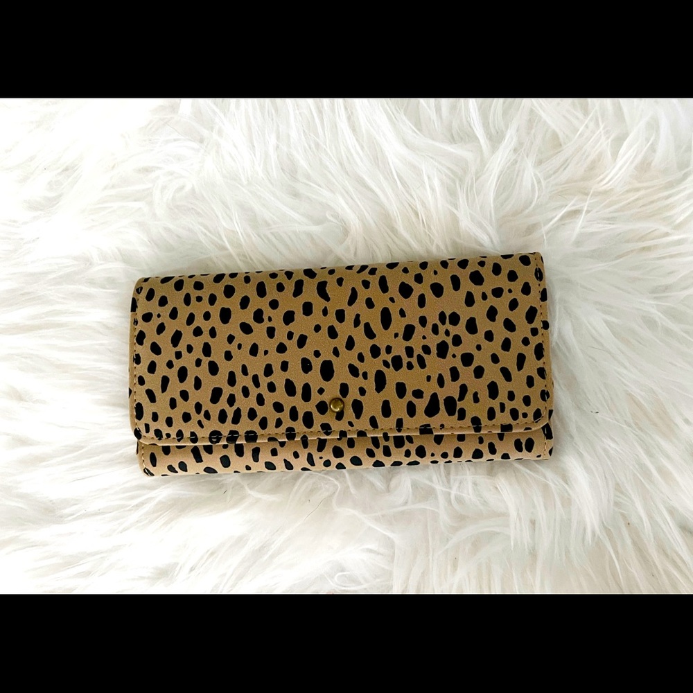 Women's Trifold Wallet - Universal Thread™